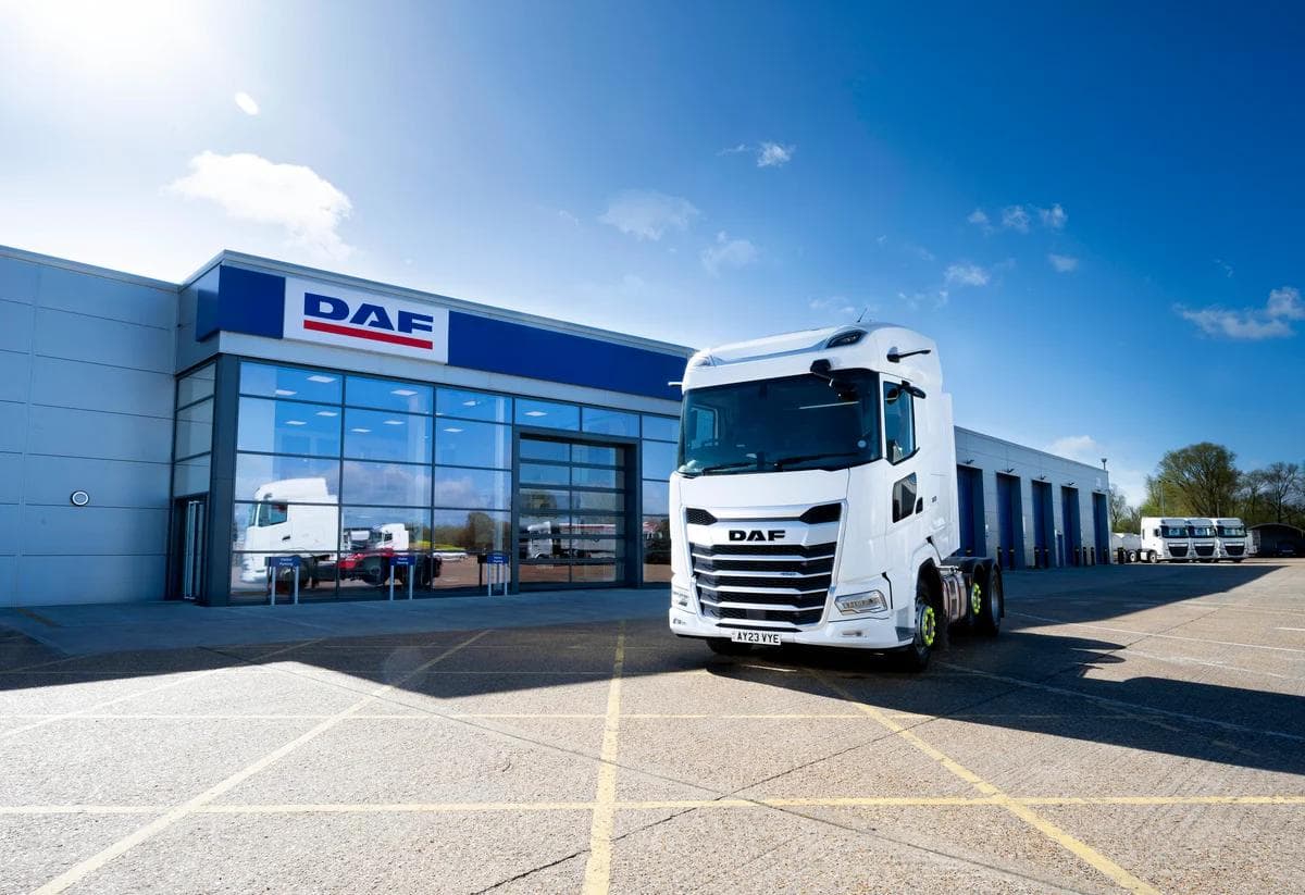 “For operators, working with a Platinum-rated DAF Dealer Network provides absolute confidence in compliance, safety, and technical excellence.” Customer Service Director, Ian Grant